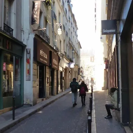 Charming Saint Germain Pres Rue De Ciseaux Appartamento Parigi